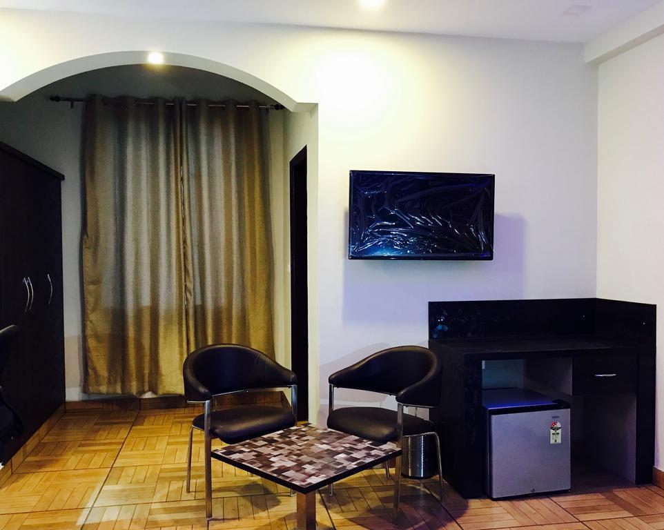 เดอะ พาร์ค เรซิเดนซี เกรตเทอร์ นอยดา Hotel เกรทเตอร์นอยดา ภายนอก รูปภาพ